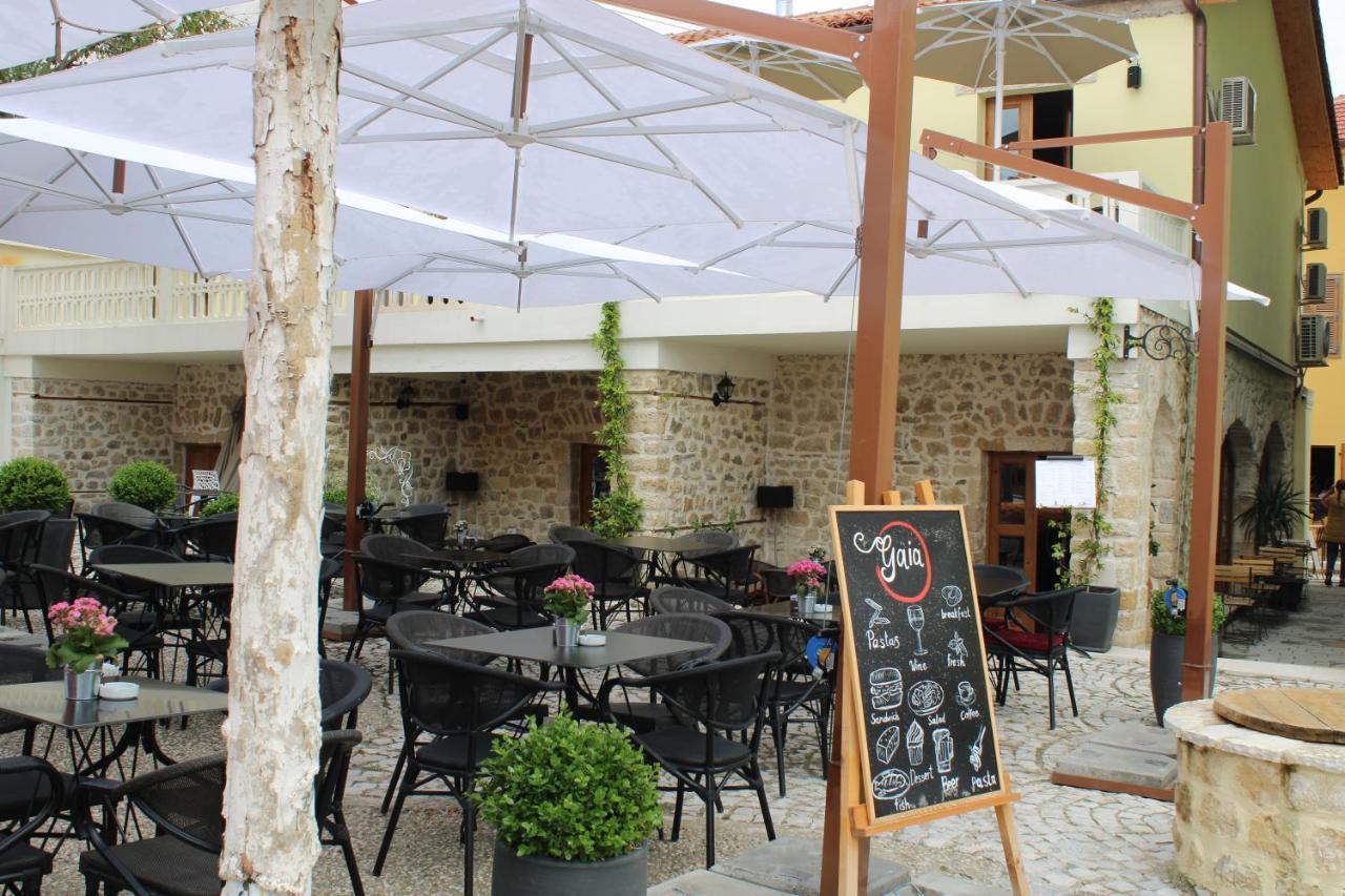 Gaia Bed & Breakfast Vlore Bagian luar foto